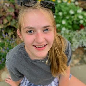 Meet your Posher, Libby